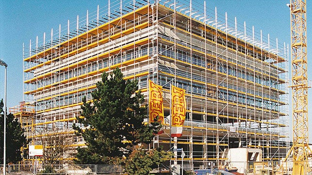 <p>With the Quadragon, an ultra-modern office building for the PERI staff in Weissenhorn is realized.</p><br/>