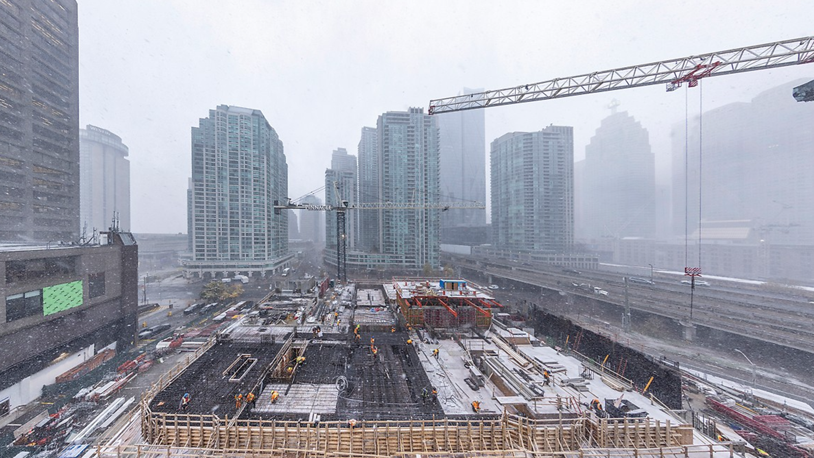 The Sky Tower will be the tallest residential tower in Canada reaching 105 storys with a total height of 345 meters.
